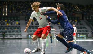 /uploads/assets/4916/Polska U19 Krzempek.jpeg